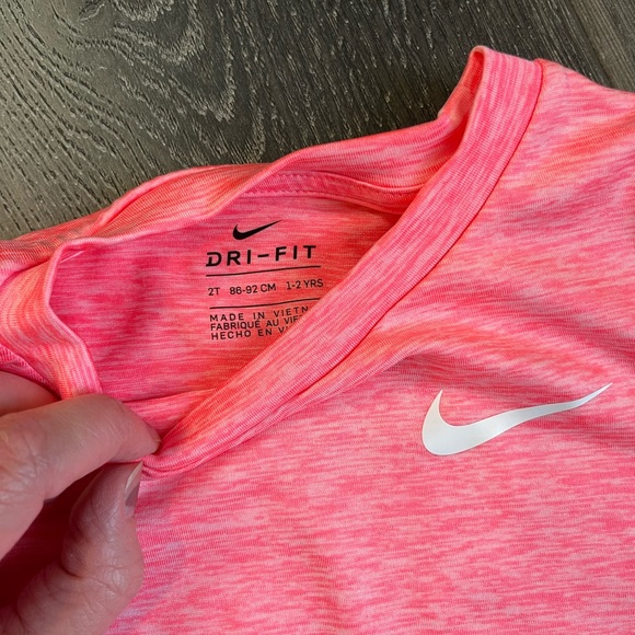 Nike Performance Dry Fit Neon Pink Logo Top - Picture 6 of 6
